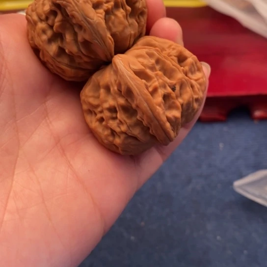 【闪购商品】文玩核桃吊坠磨盘