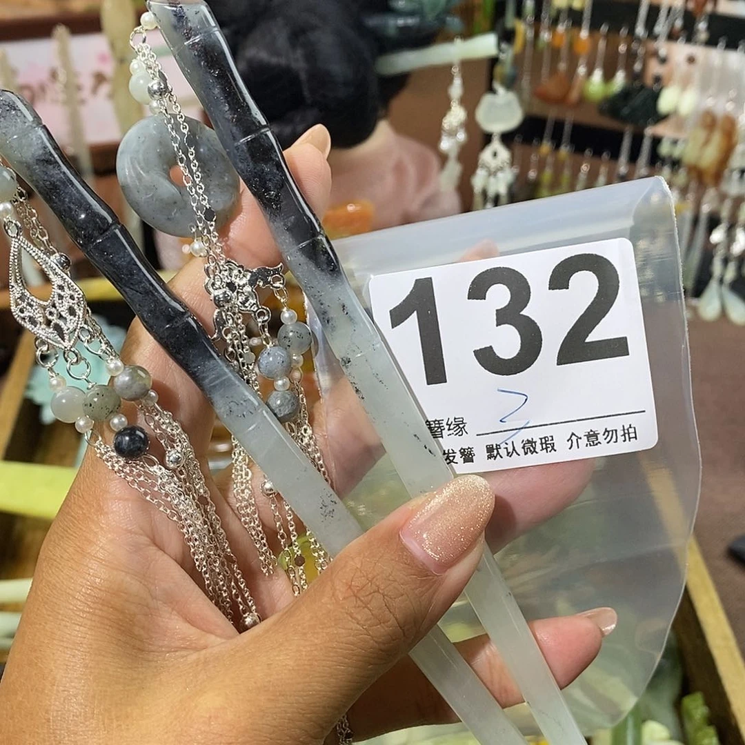 音***离蛇纹石玉未镶嵌发饰