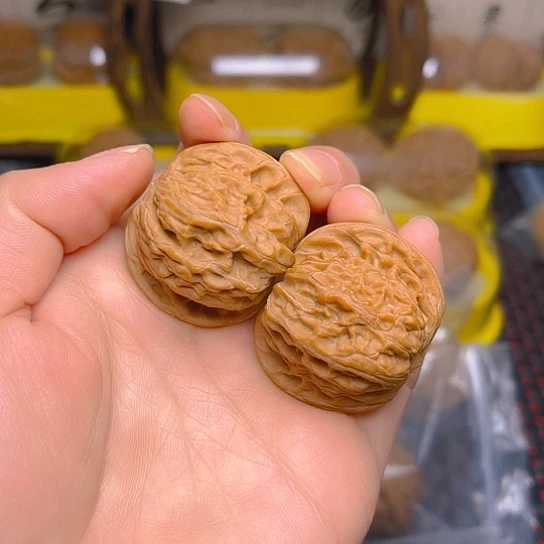文玩核桃吊坠磨盘