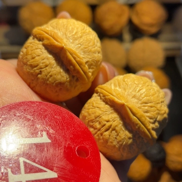 蛇皮龙珠核桃尺寸33