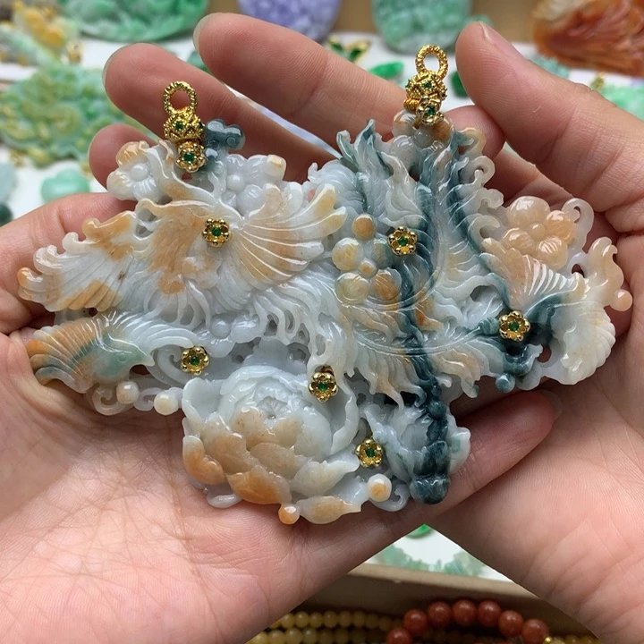 颈饰未镶嵌翡翠翡翠
