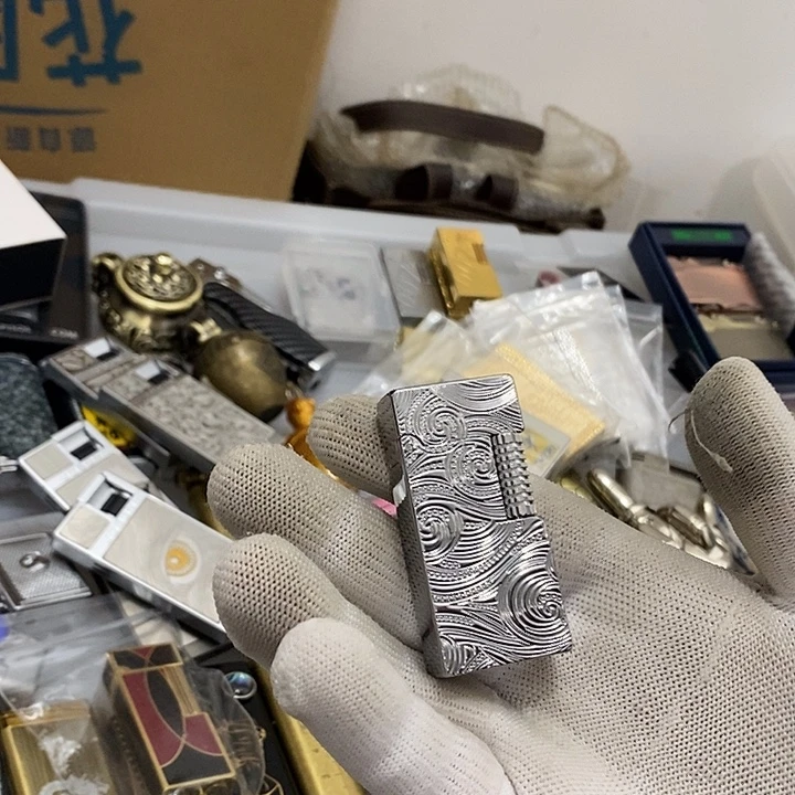 李***变煤油打火机煤油机打火机