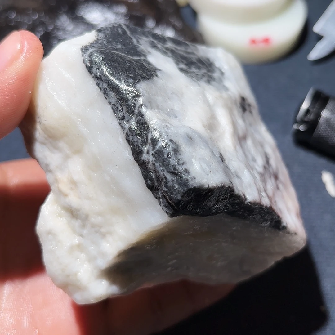 和田玉未镶嵌珠宝奇石