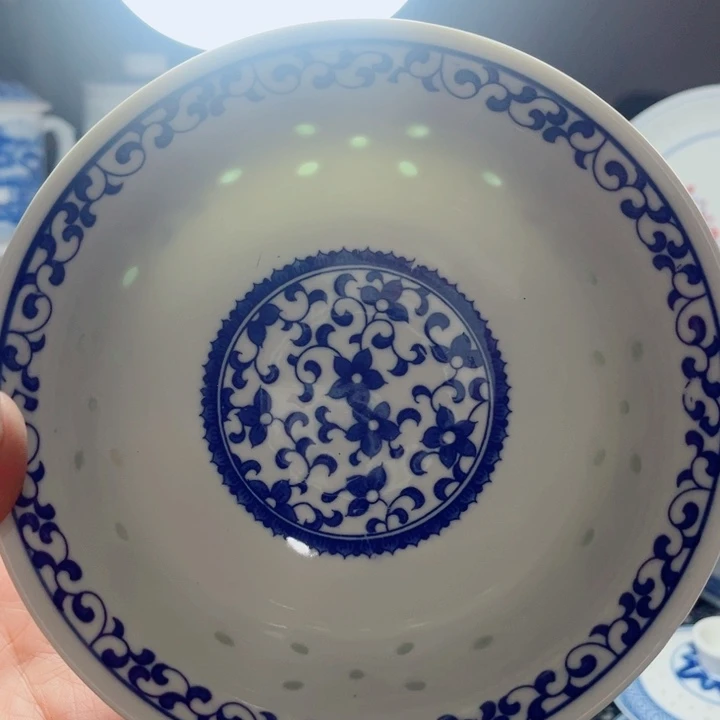 青花玲珑6寸面碗紫荆花