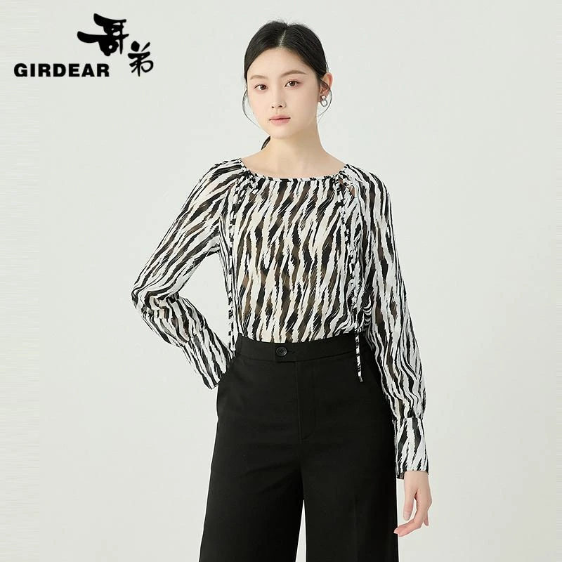 GIRDEAR/哥弟2025年春夏新款复古优雅碎花长袖百搭显瘦衬衫130012