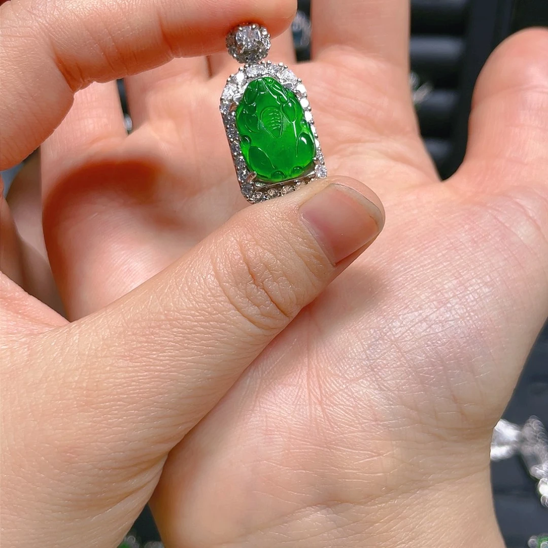 翡翠戒指银S925镶嵌吊坠