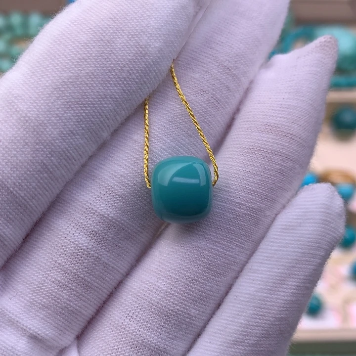 绿松石未镶嵌珠宝奇石10.8*9.7