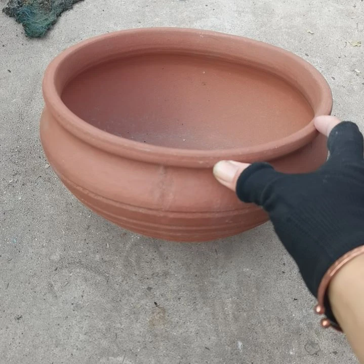 红陶24/13瑕疵一个