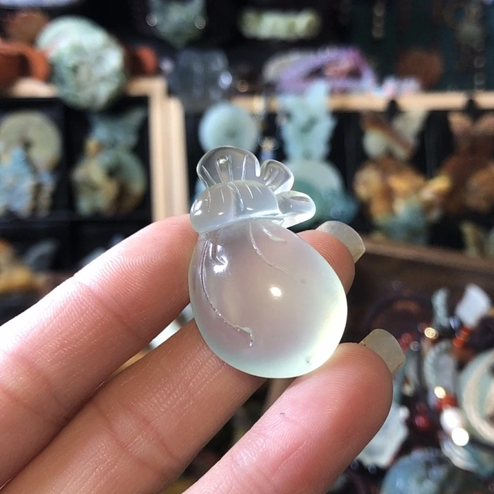 岫玉未镶嵌岫玉挂件