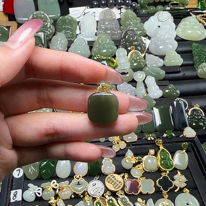 和田玉银S925镶嵌颈饰