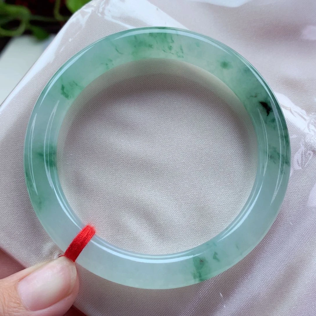 未镶嵌手镯（圆镯）翡翠57.2冰飘碎花 仙女镯 微瑕 喵喵