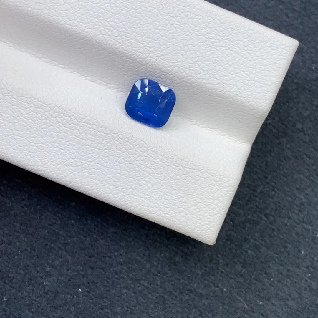 裸石蓝宝石1.26 ct/G