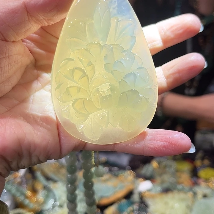 未镶嵌岫玉毛衣链