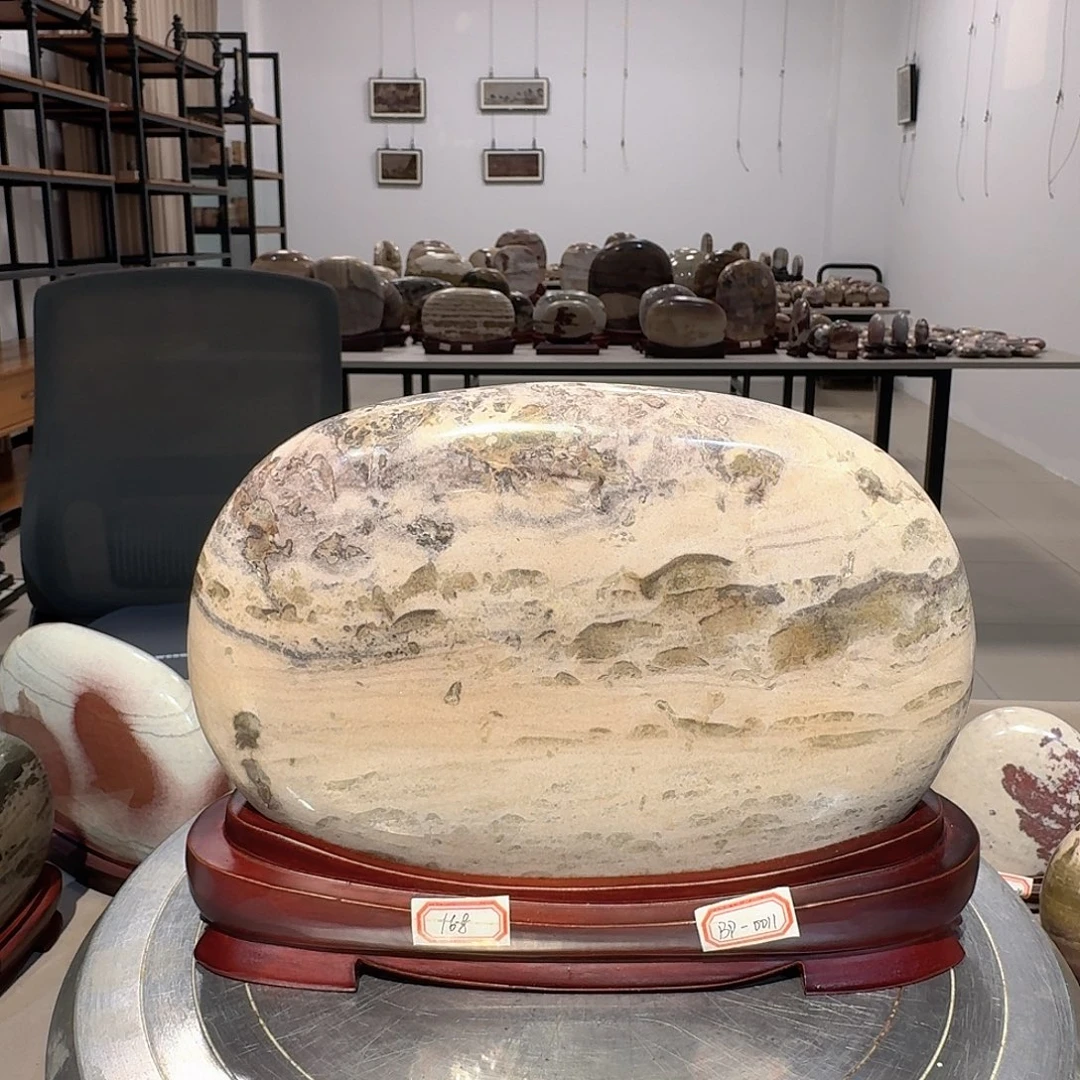 23×17×4长江画面石摆件