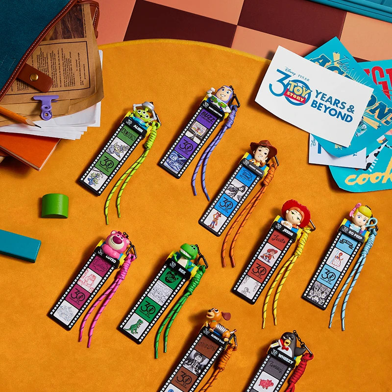 迪士尼玩具总动员30th复刻时光系列盲盒挂件