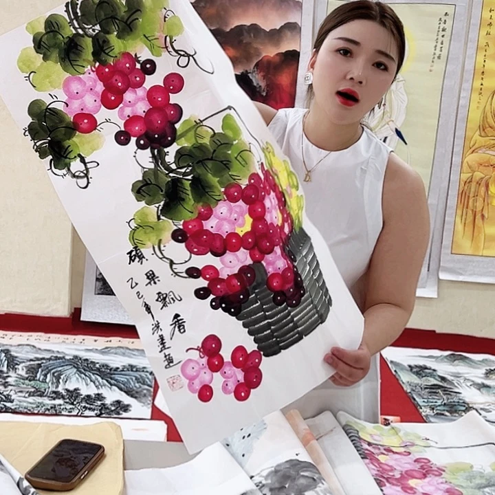 横款福利待遇和服务质量等因素