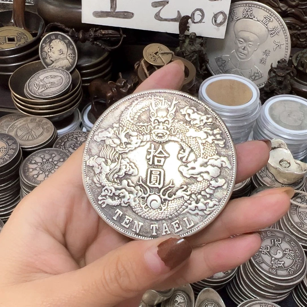 金属复古风格摆件