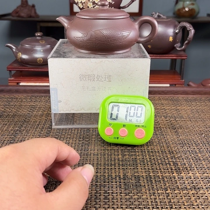 伊***言茶壶紫砂宜兴原矿泥料手工紫砂壶