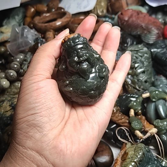 岫岩河磨玉（透闪石质玉）未镶嵌挂件