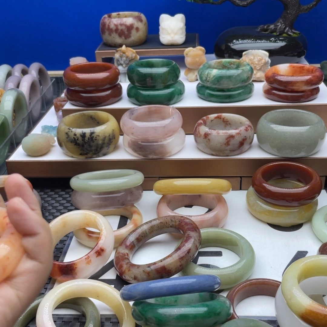 石英质玉手镯未镶嵌?***?