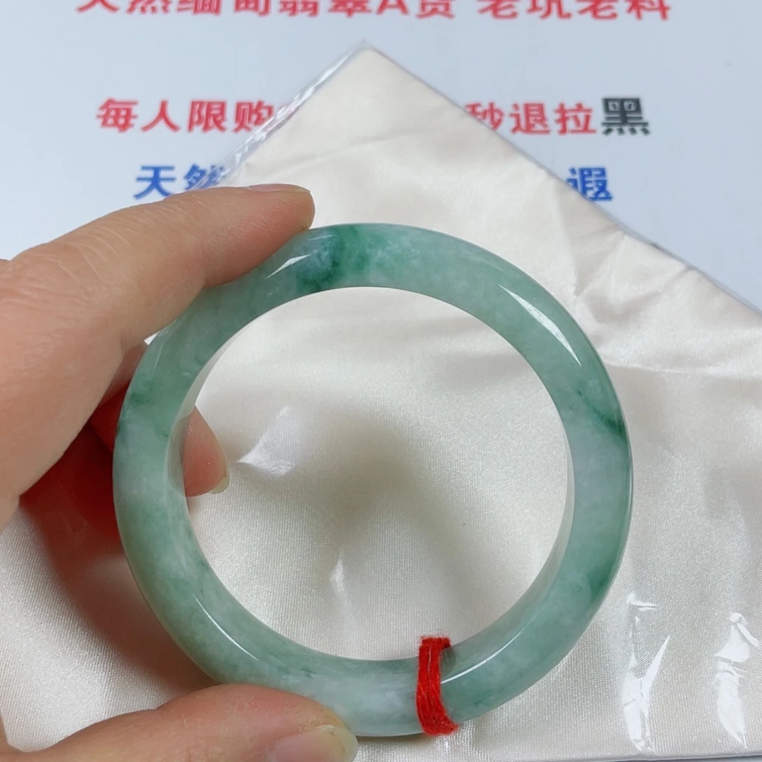 翡翠未镶嵌手镯天然翡翠手镯61.9