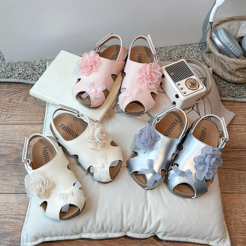 2025年春夏新款儿童时尚花朵凉鞋韩版公主软底沙滩鞋韩版宝宝童鞋