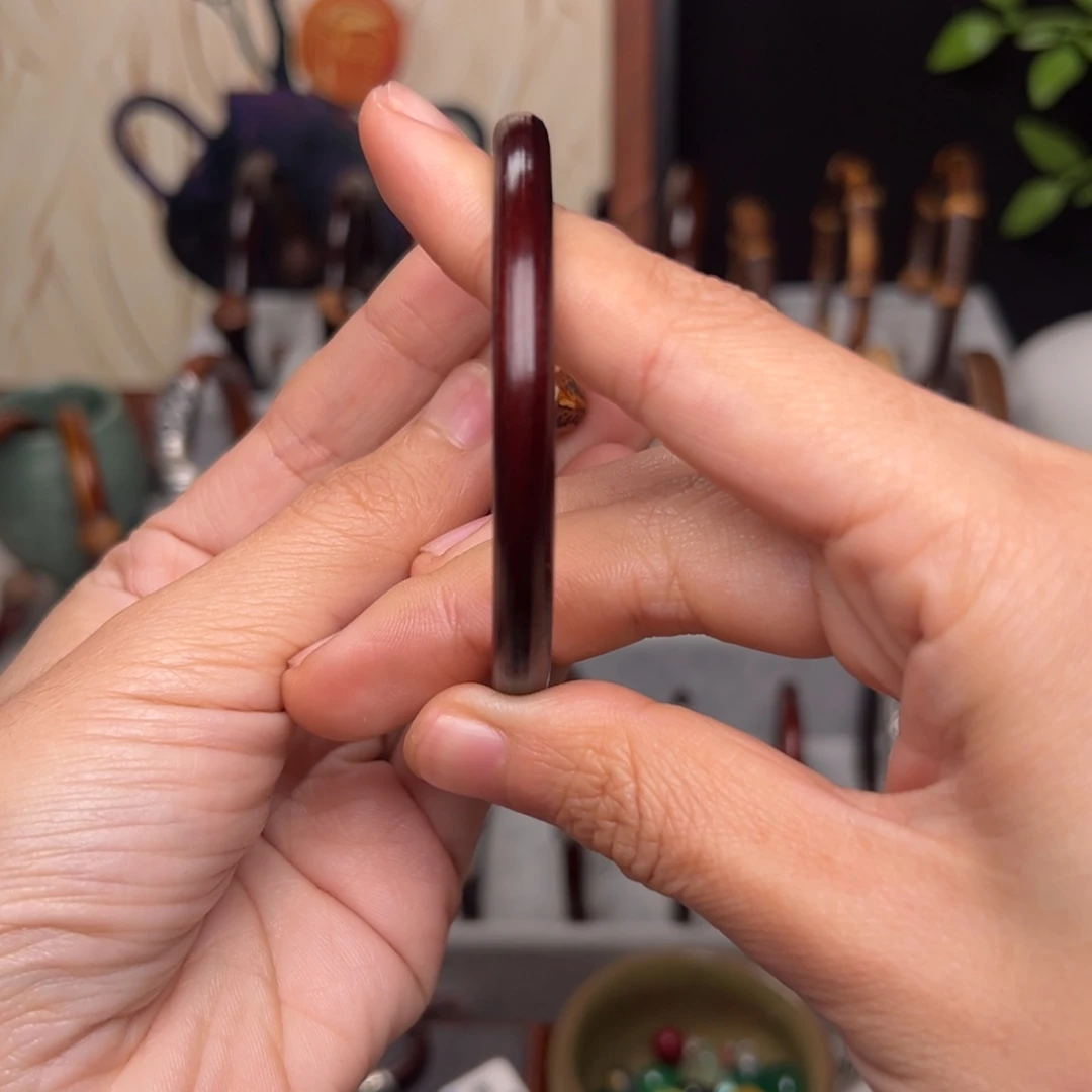 费***䶮手串/手链藤类鸡血