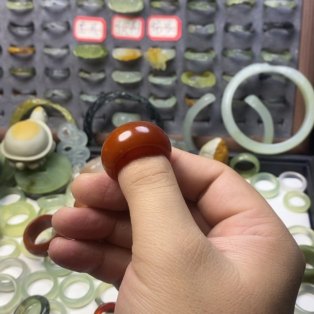 水***行蛇纹石玉未镶嵌戒指