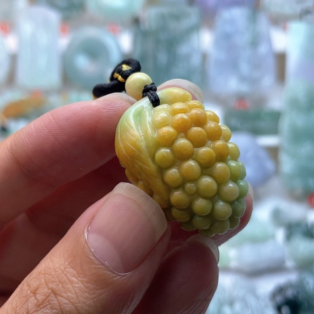 【闪购商品】颈饰未镶嵌翡翠葡萄