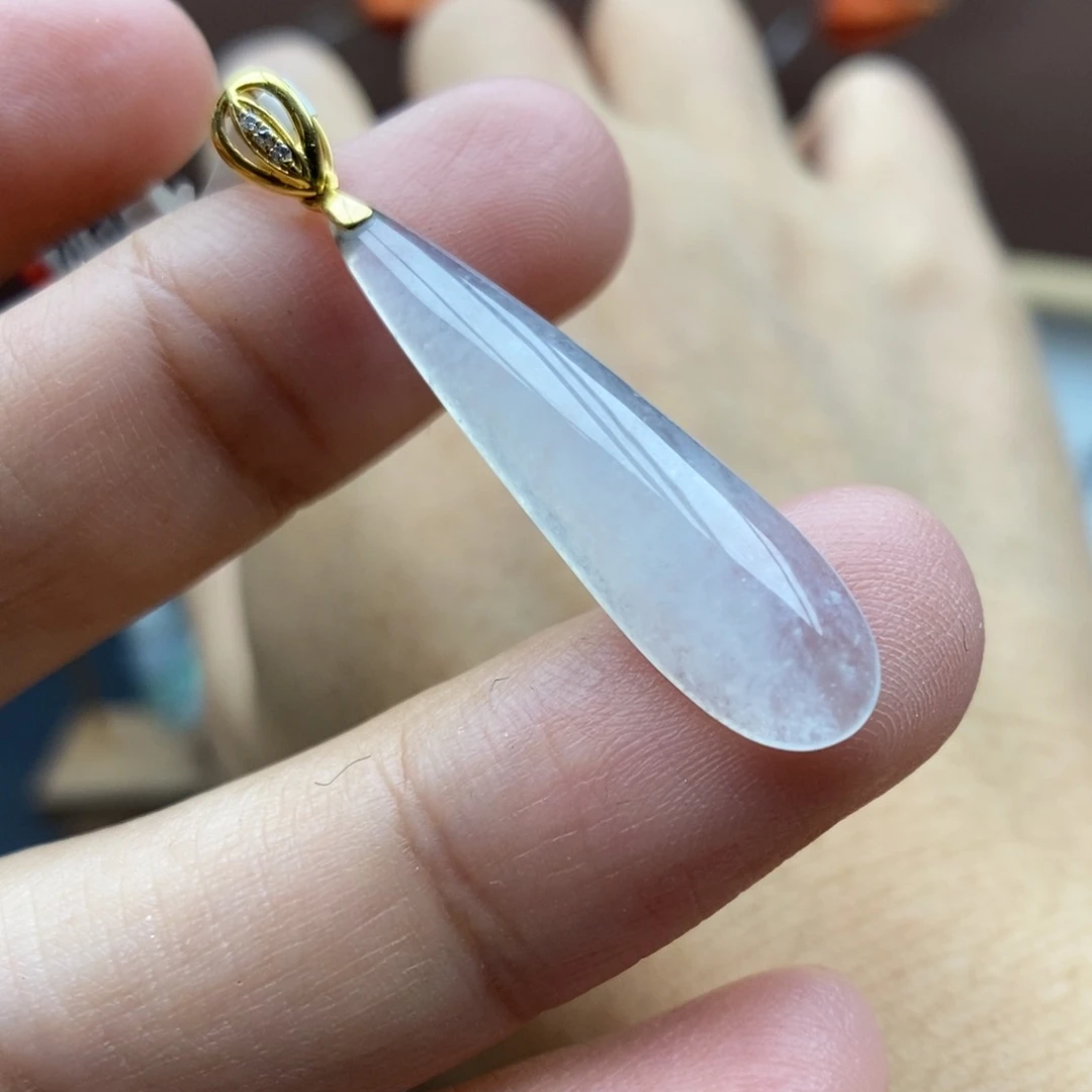 【闪购商品】颈饰18K金镶嵌翡翠49