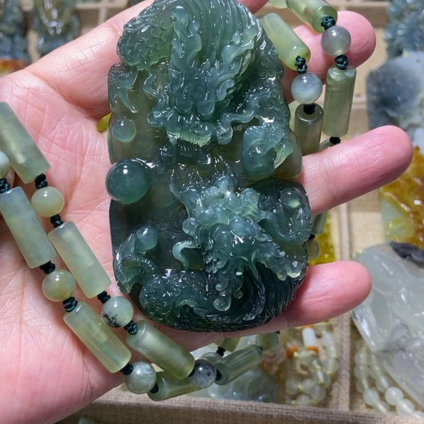 【闪购商品】未镶嵌蛇纹石玉颈饰自****谐