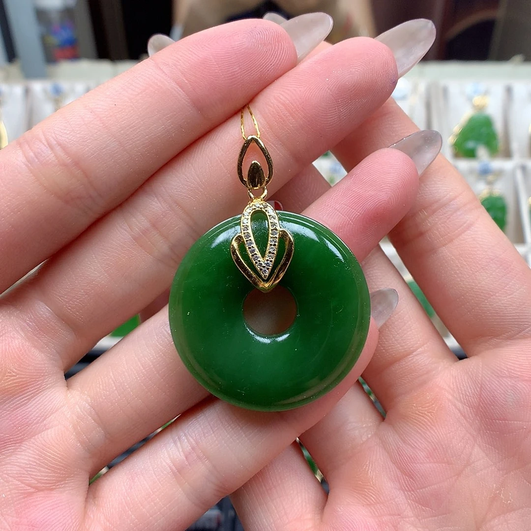 和田玉未镶嵌颈饰30