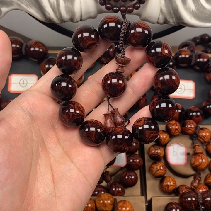 黄花梨/降香黄檀2.0对眼鬼脸