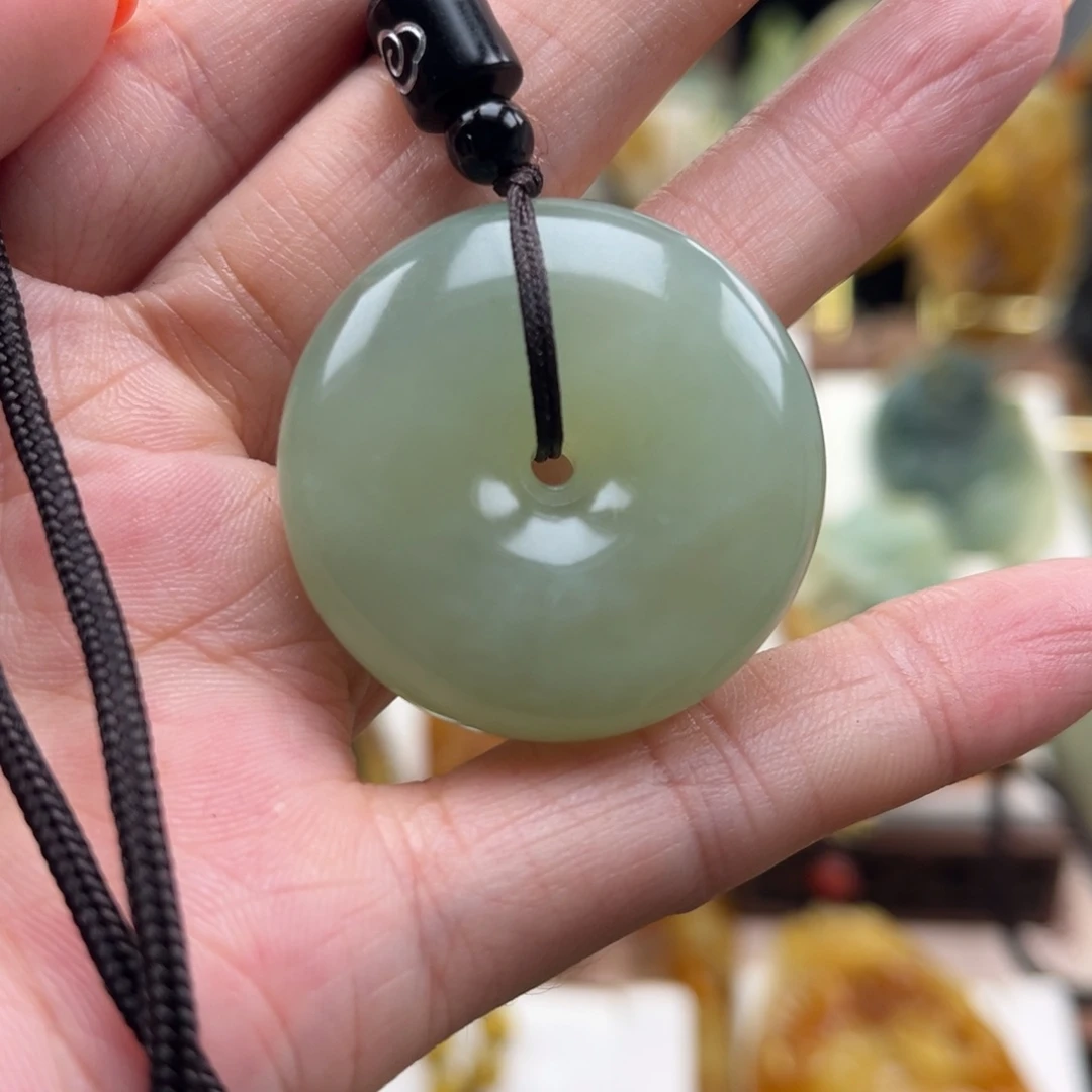 未镶嵌岫玉挂件挂件