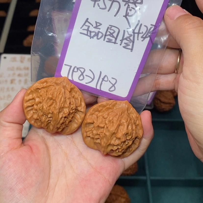 【闪购商品】吊坠文玩核桃42全品图图4.5万赞