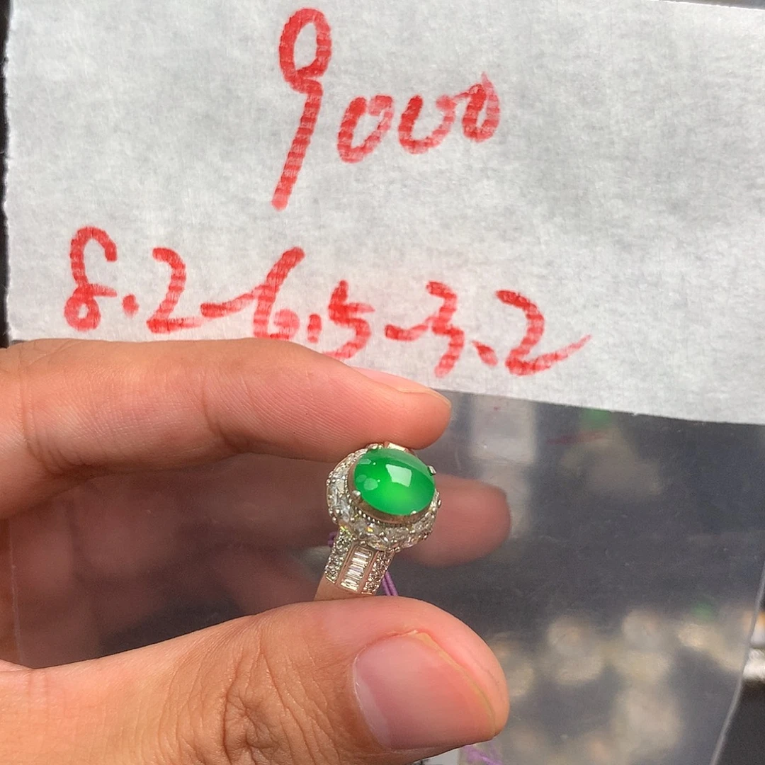 定制翡翠未镶嵌天然缅甸翡翠A货