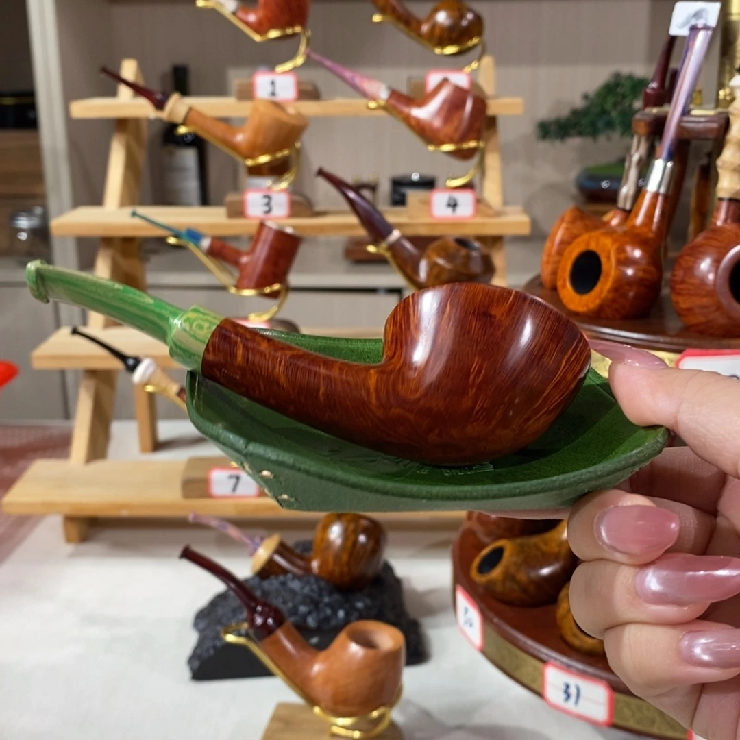 夏***春刺猬烟斗哈哈哈哈