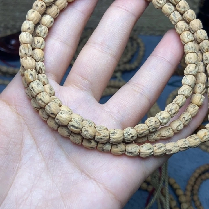【闪购商品】吊坠柏香籽/百香籽