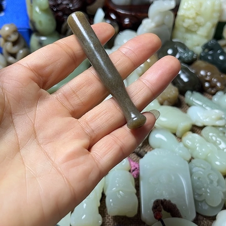 和田玉（黄玉）未镶嵌颈饰
