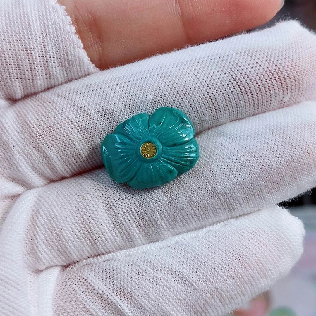 未镶嵌绿松石珠宝奇石