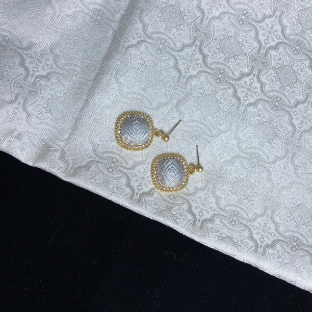 非遗手工壮锦耳饰 白色百搭款 925银针