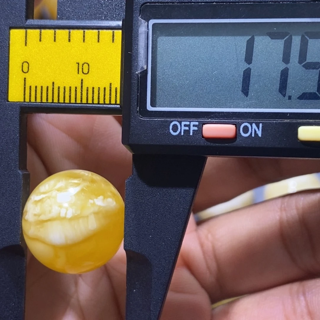 未镶嵌蜜蜡珠宝奇石