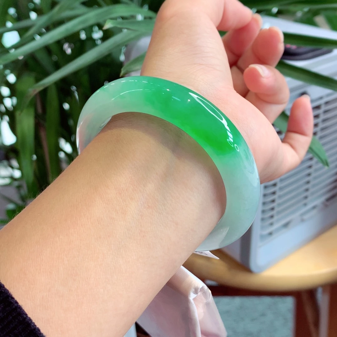 未镶嵌手镯翡翠68-14