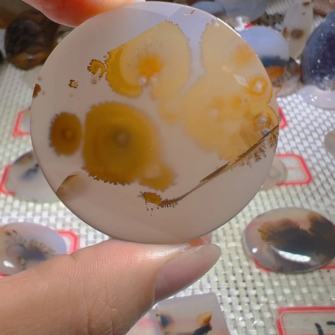 未镶嵌颈饰玛瑙/玉髓