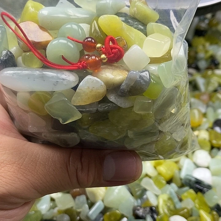 岫玉未镶嵌鱼缸石