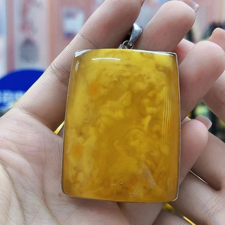 琥珀银S925镶嵌颈饰吊坠