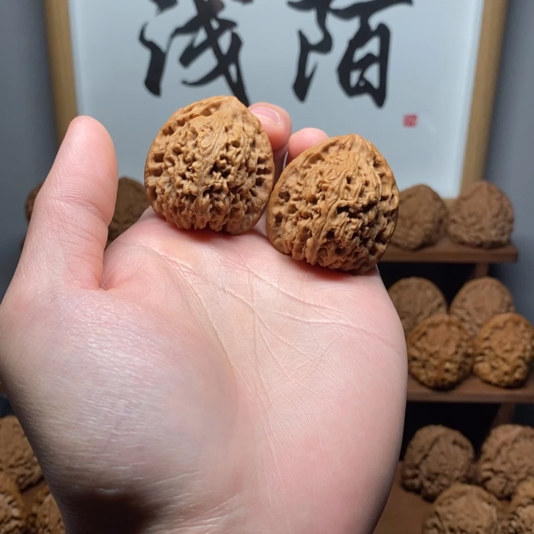 核桃南疆石37尺全品高炮三角