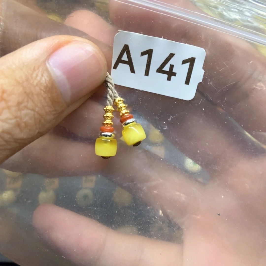 手***師裸石蜜蜡未镶嵌好