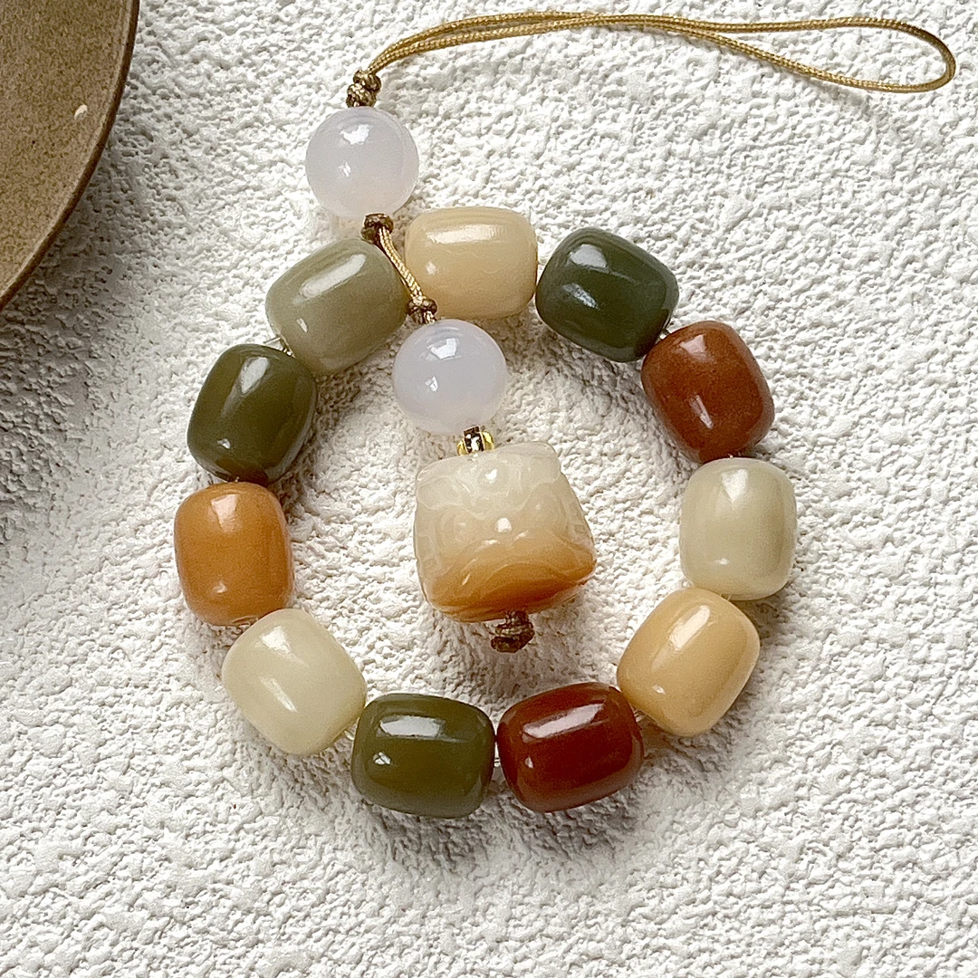 杂色年糕芝蕊手机挂件    G-B150050