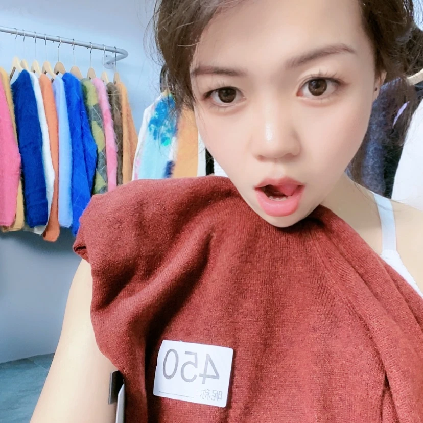 【闪购商品】450圆领